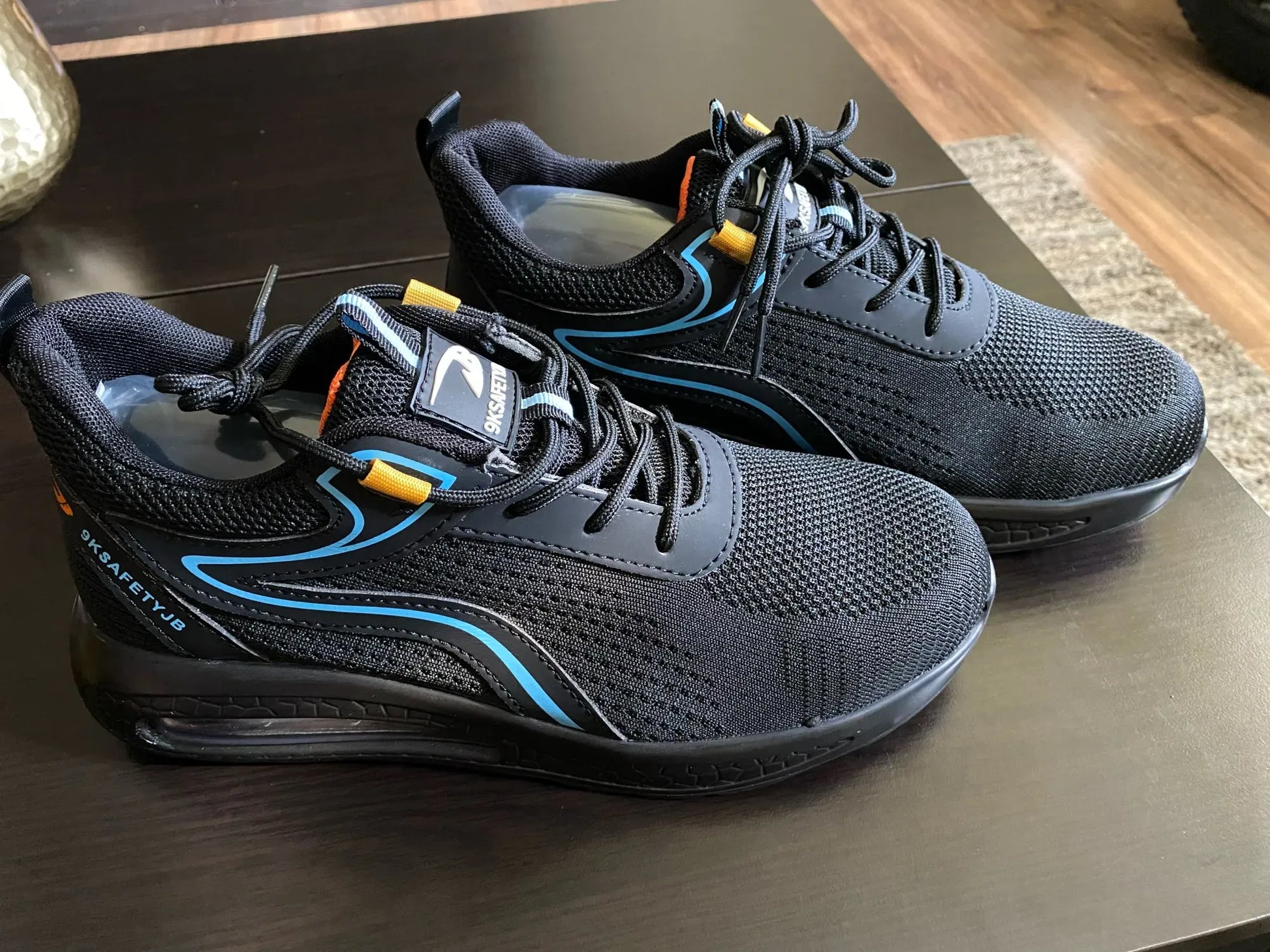 Invencible - Men's Steel Toe Sneakers | Air Cushion Sole